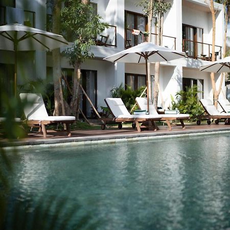 Hotel Tika Lombok Kuta  Esterno foto