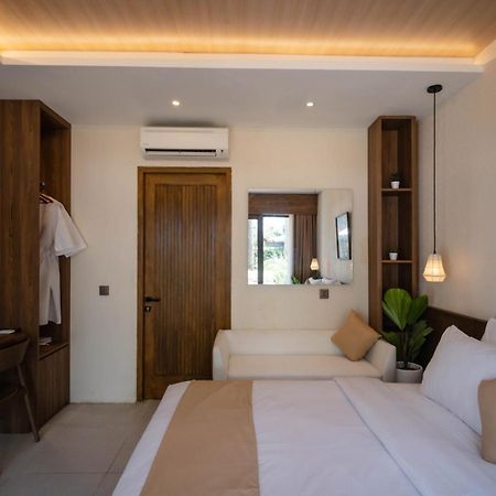 Hotel Tika Lombok Kuta  Esterno foto