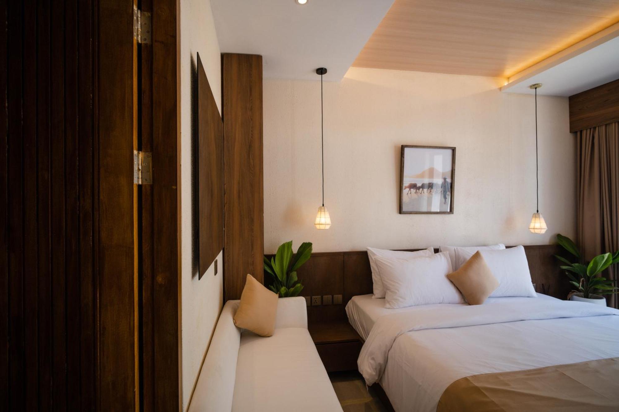 Hotel Tika Lombok Kuta  Esterno foto